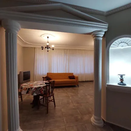 Διαμέρισμα Guenduez Apartmani *