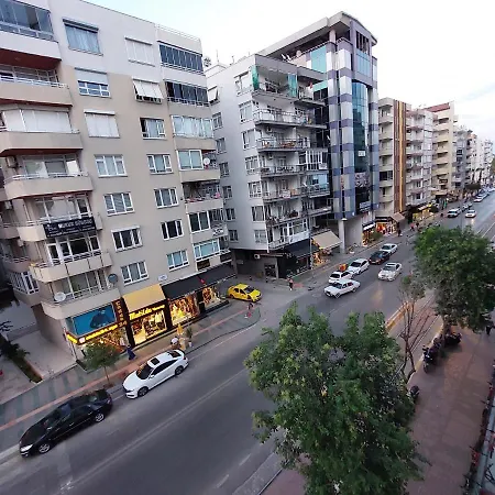 公寓 Guenduez Apartmani 安塔利亚